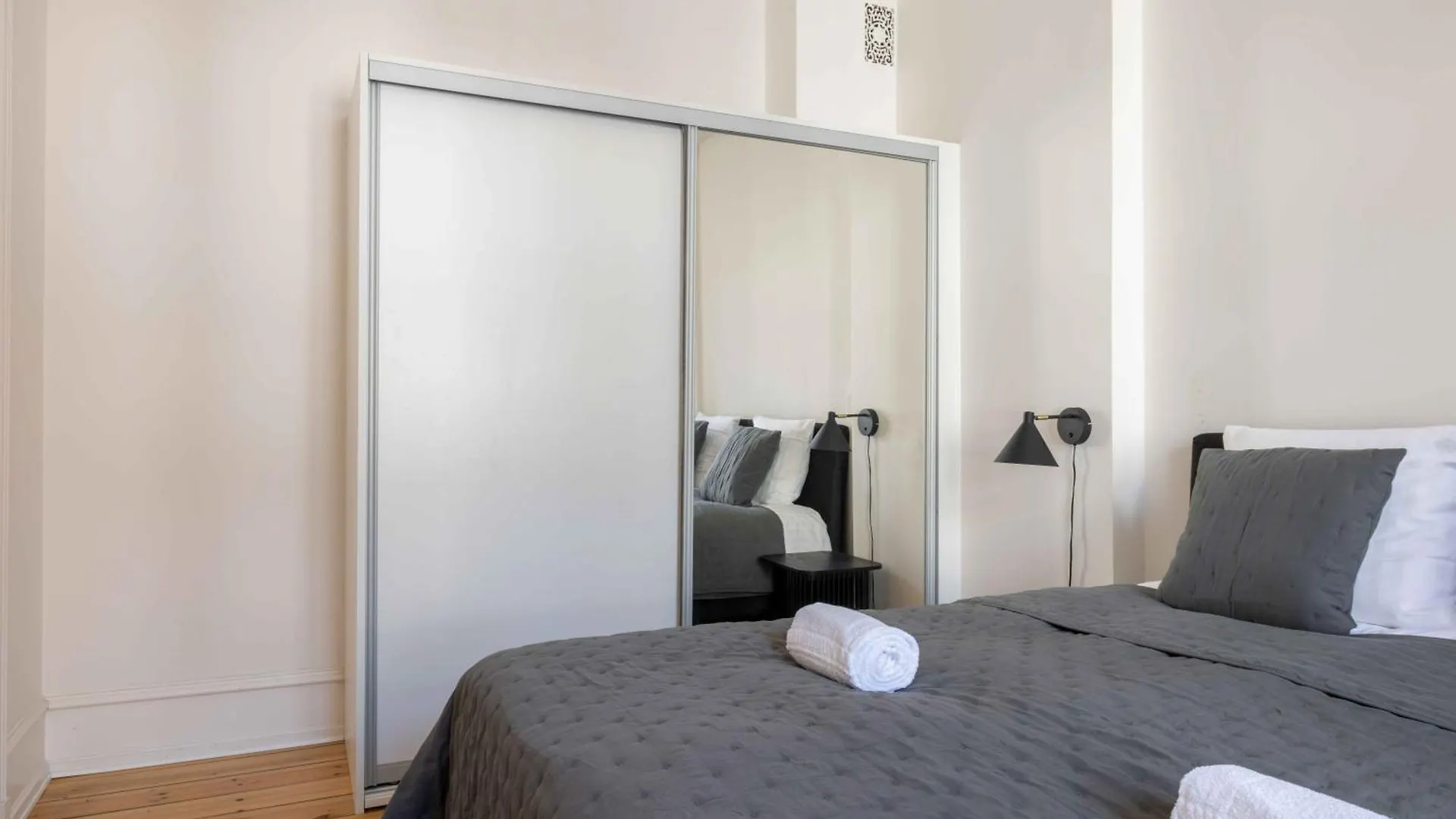 Lovely 3Br Manor Apartment 5 Min From Tivoli Gardens Copenhague Dinamarca